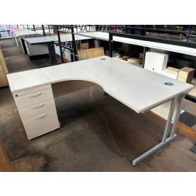 Second-hand Beckbury 1600mm L/H Radial Desk with 3d Desk High Pedestal MAPLE