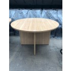 Second-Hand Round Table LIGHT OAK
